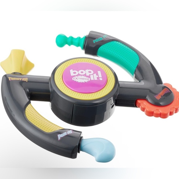 Hasbro | Video Games & Consoles | Hasbro Bop It Handheld Console Black ...